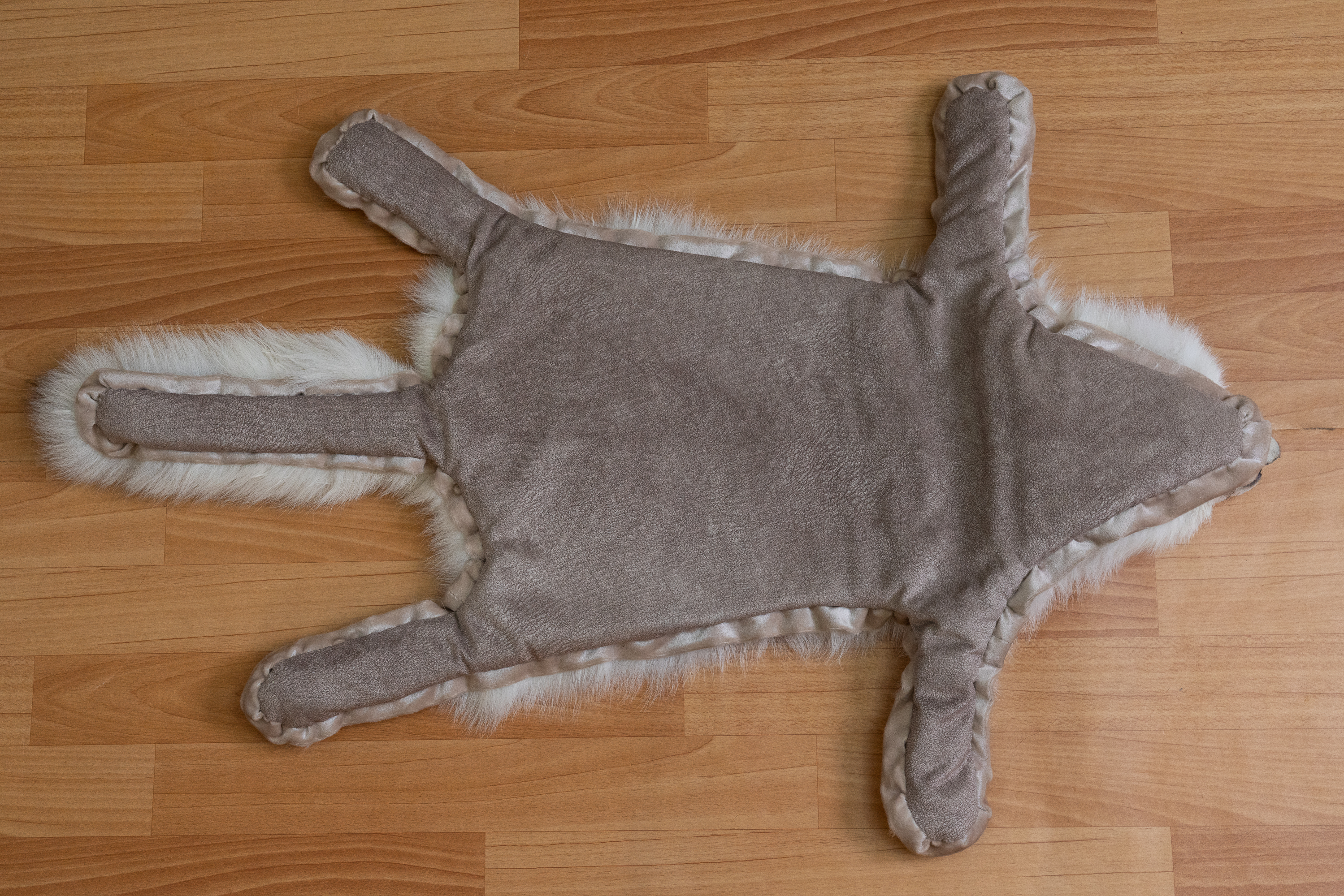 ARCTIC FOX TAXIDERMY RUG MOUNT WITH HEAD - WHITE FOX, SNOW FOX MOUNTED ...